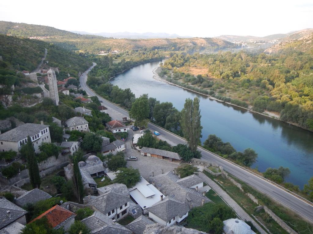 Riverside Guesthouse Pocitelj Exterior photo